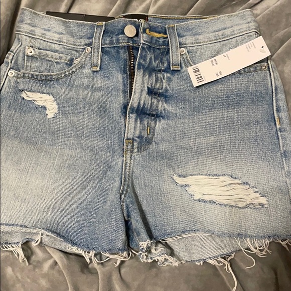 Urban Outfitters Pants - NWT UO High Rise Shorts
